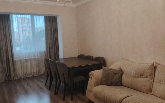 Satılır 3 otaqlı köhnə tikili 76 m², Həzi Aslanov q.