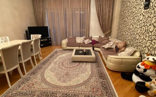 Satılır 3 otaqlı yeni tikili 141 m², 8 Noyabr m.