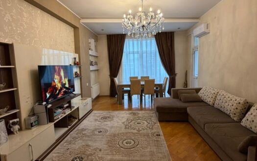 Satılır 2 otaqlı yeni tikili 88 m², İnşaatçılar m.