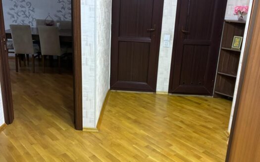 Satılır 3 otaqlı köhnə tikili 71 m², Əhmədli m
