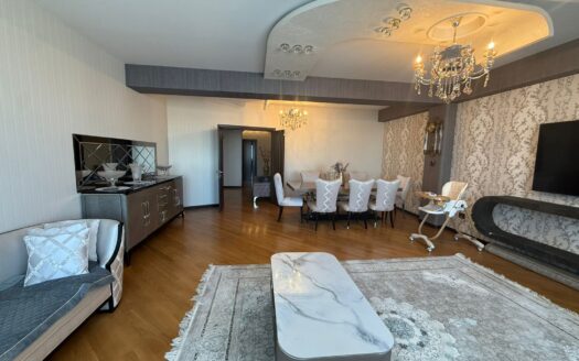 Satılır 4 otaqlı yeni tikili 180 m², Memar Əcəmi m.