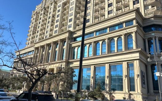 Satılır 3 otaqlı yeni tikili 152.8 m², Elmlər Akademiyası m.