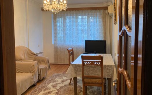 Satılır 4 otaqlı köhnə tikili 100 m², Əhmədli m.