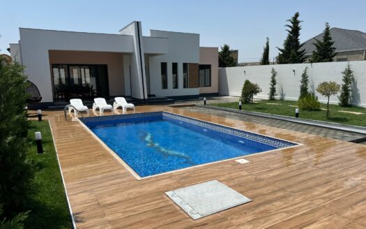 350000 AZN Goradil Bağ evi