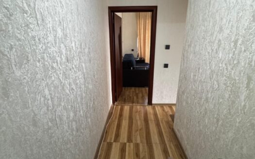 Satılır 2 otaqlı köhnə tikili 45 m², Əhmədli m.